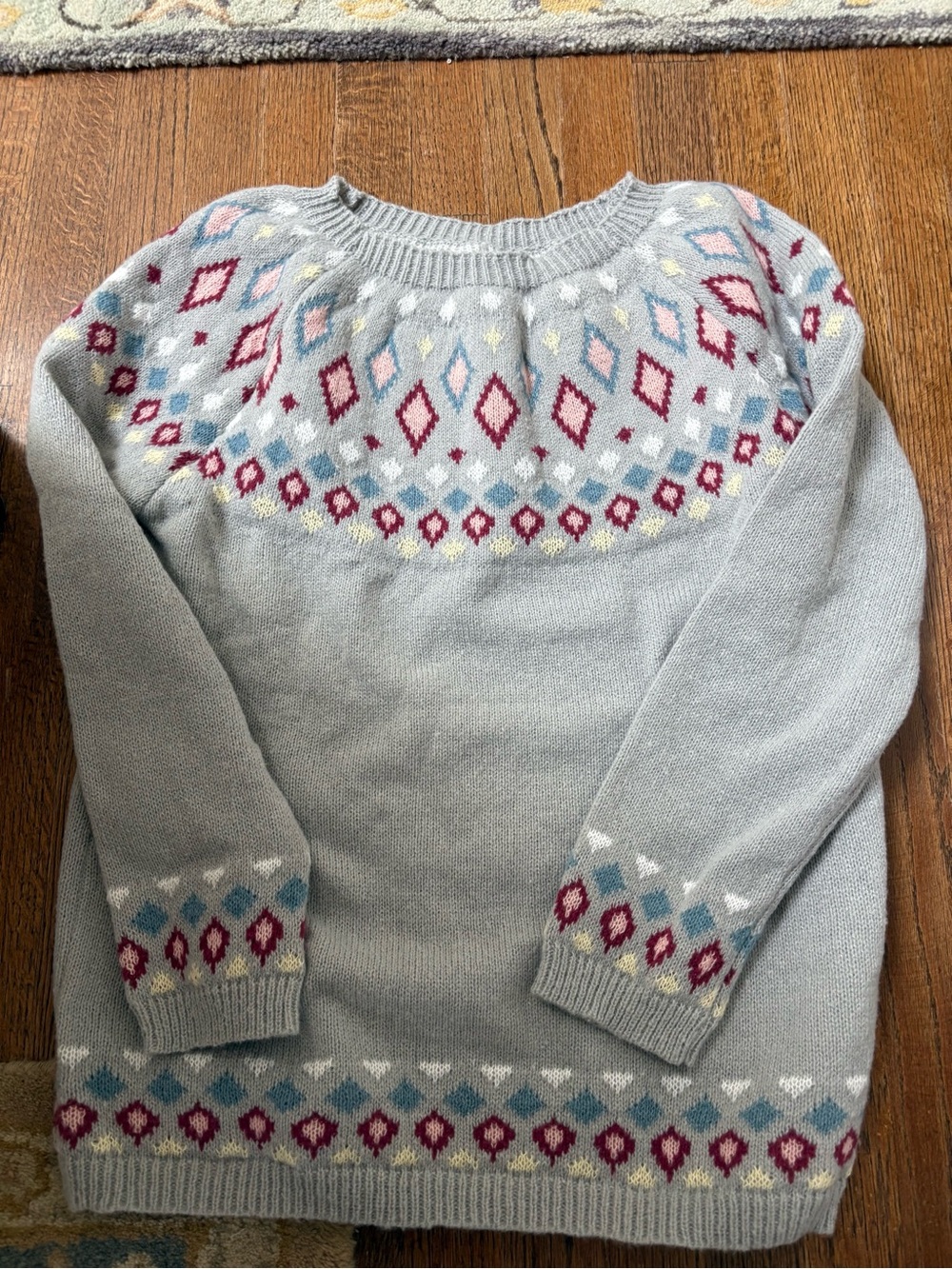 BRAND NEW FAIR ISLE SWEATER Women's Light Gray Diamond Yoke Crewneck Sweater